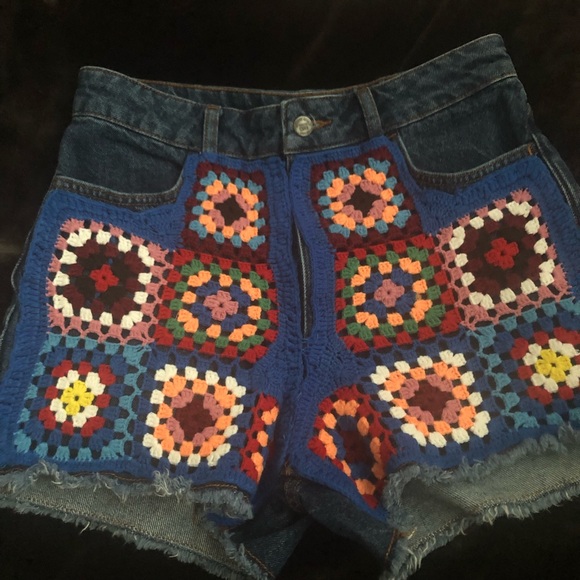 Farm Rio Anthropologie Denim Crochet Shorts 29, 31